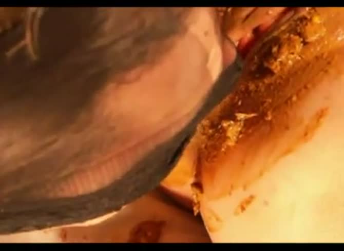 Video :Scat lover dude banging a girl's ass full of poop